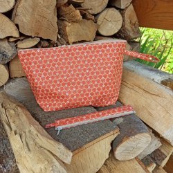 trousse-de-toilette-ecailles-orange