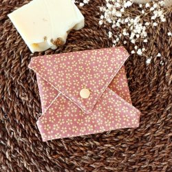 etui-a-savonnette-rose-vintage