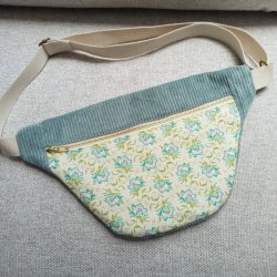 sac-banane-romantique-bleu-ciel-1