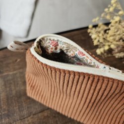 trousse-velours-classique-marron-3
