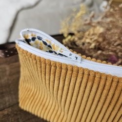trousse-velours-classique-moutarde-2