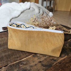 trousse-velours-classique-moutarde-1