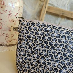 trousse-de-toilette-ecaille-noire-va-bene-2