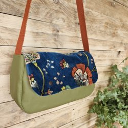 sac-berlingot-indie-velours-vert-olive-3