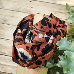 snood-tour-de-cou-marron-et-noir