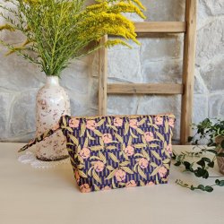 trousse-de-toilette-acidulee-violet-saumon-1