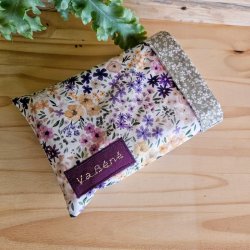 poche-a-livre-fleurie-violet