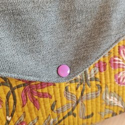 poche-a-livre-grand-format-henriette-jaune-vert-3