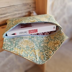 poche-a-livre-grand-format-lucylle-jaune-vert-eau-2