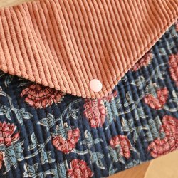 poche-a-livre-grand-format-roselyne-vieux-rose-bleu-2