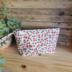 trousse-de-toilette-cerise-1