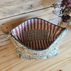 trousse-de-toilette-fleurs-amandier-vert-2