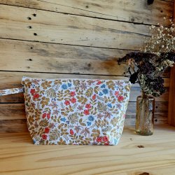 trousse-de-toilette-fleurs-des-champs-2