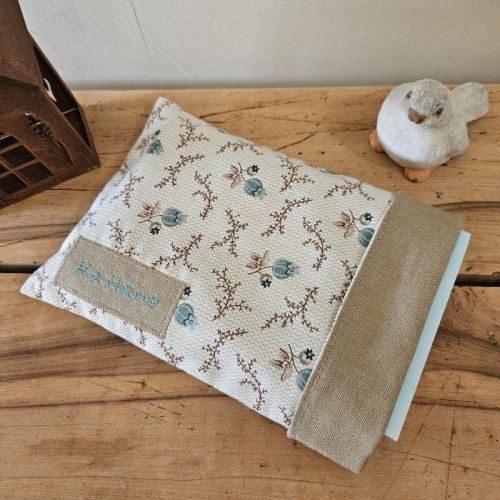 poche-a-livre-cottage-1