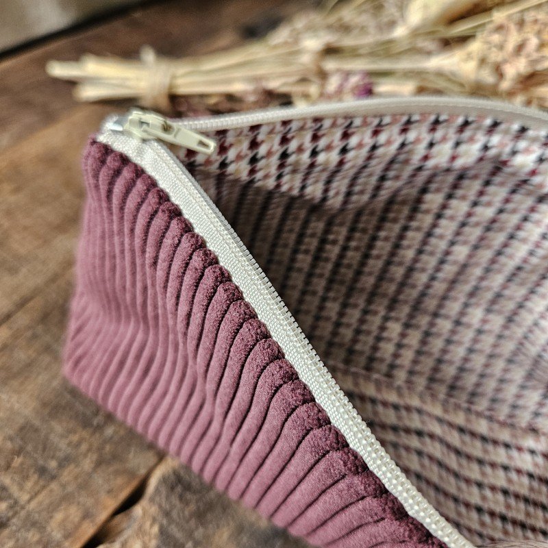 trousse-velours-classique-prune-2