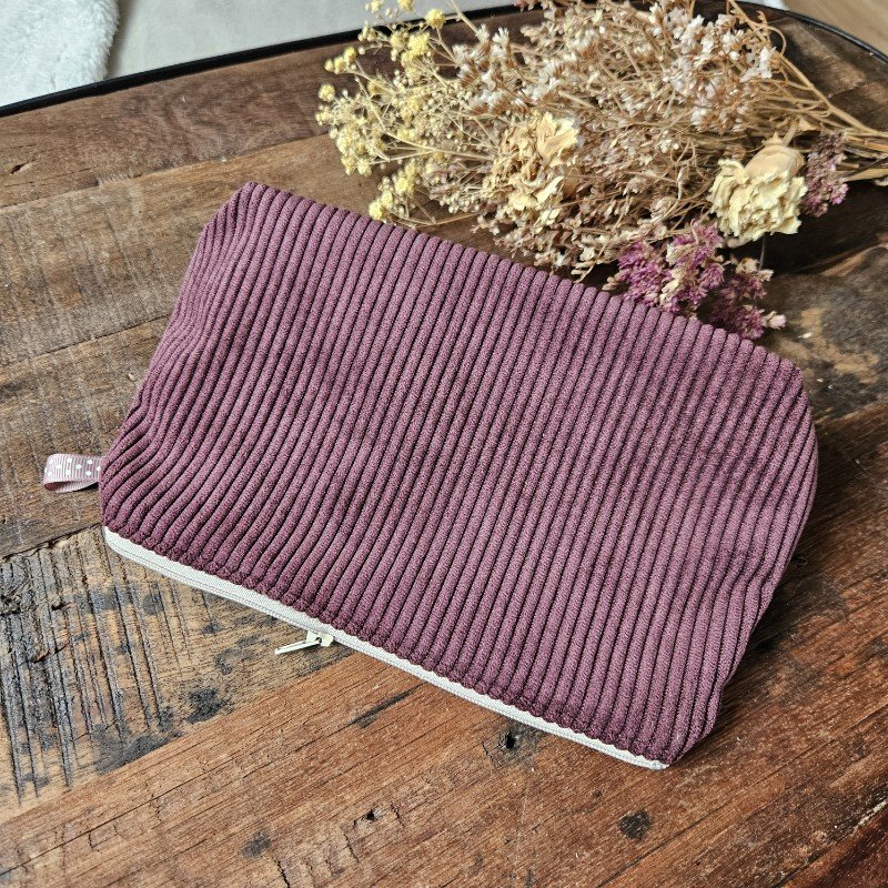 trousse-velours-speciale-prune-3