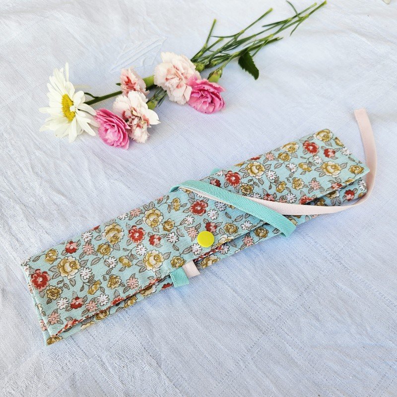 etui-a-couverts-fleuri-zero-dechet-3