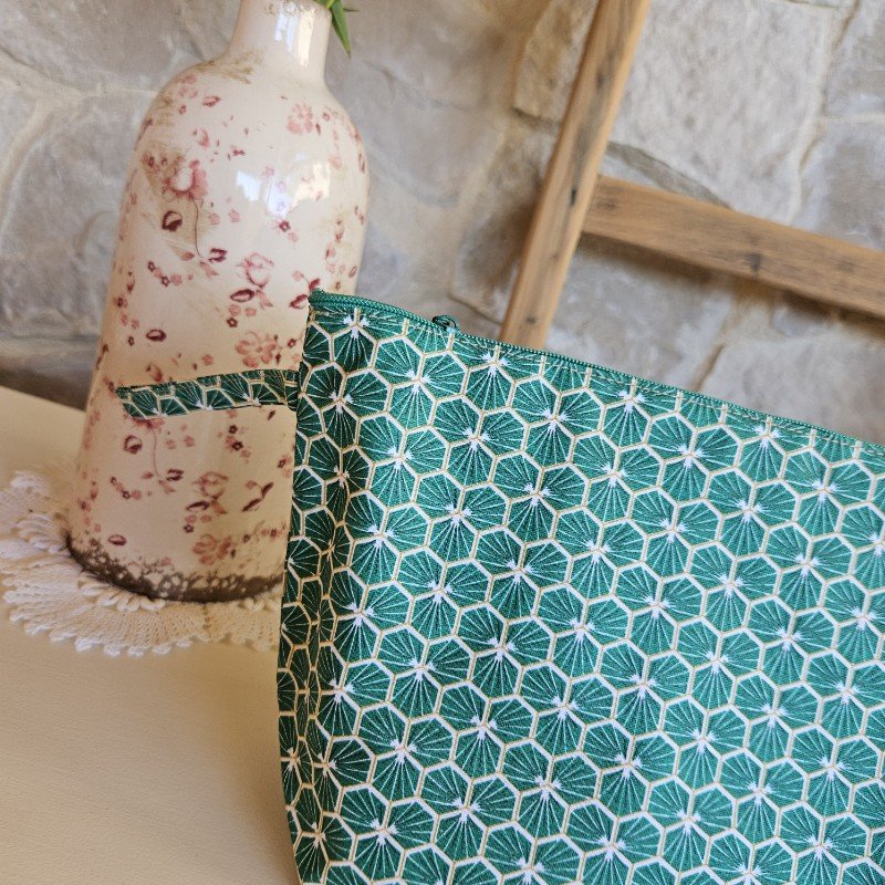 trousse-de-toilette-ecaille-vert-va-bene