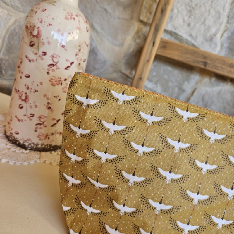 trousse-de-toilette-oiseaux-moutarde-va-bene-2