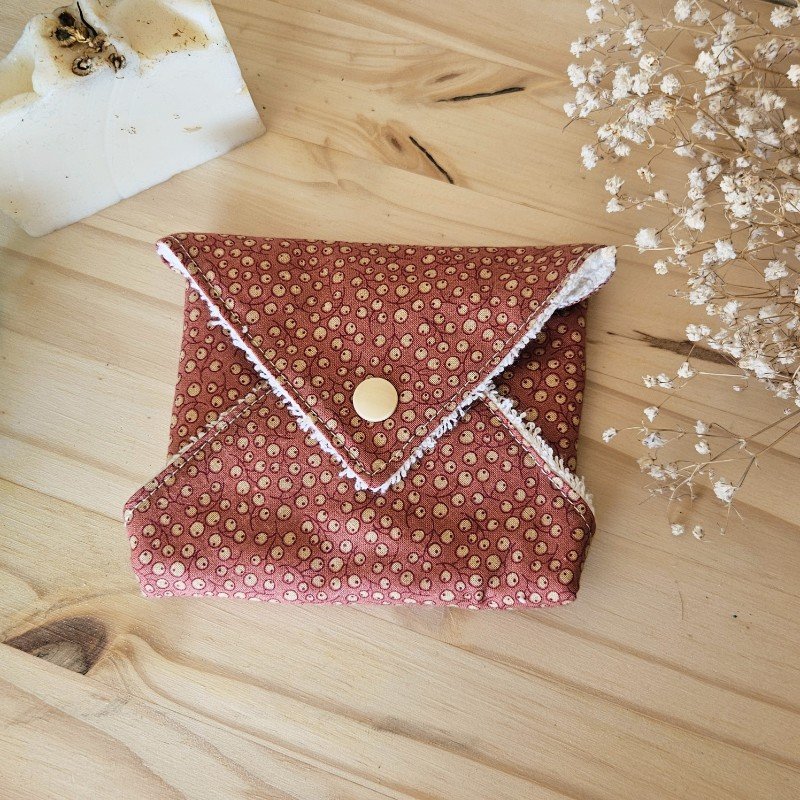 etui-a-savonnette-eleonore-2