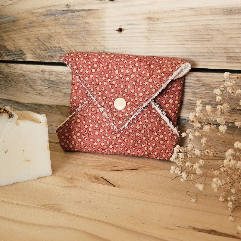 etui-a-savonnette-eleonore-1